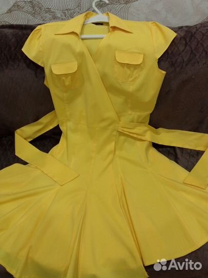 Платье из очень практичной немнущейся ткани