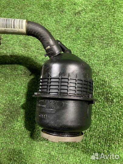 Бачок гидроусилителя Audi A4 B8 CDH 2010