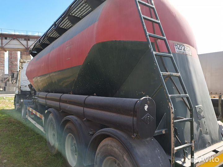 Полуприцеп цементовоз Feldbinder 34.3, 1990