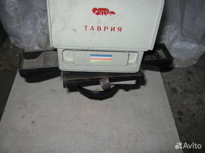 Фотоувеличитель опта Таврия