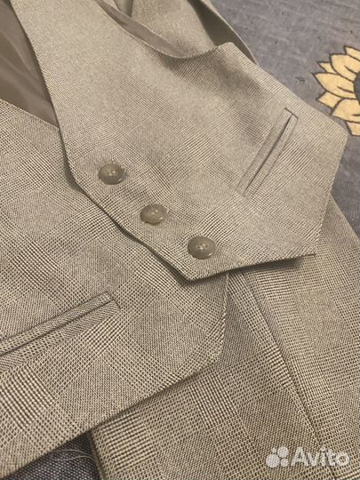 Костюм для мальчика новый