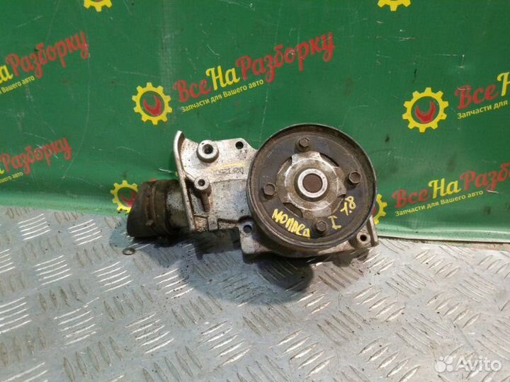 Помпа водяной насос Ford Mondeo 1 лифтбек 1.8 1993