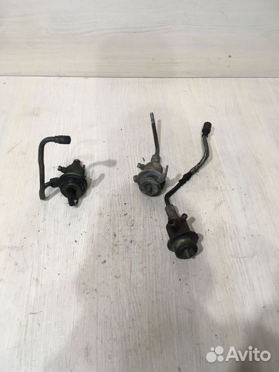 Регулятор давления топлива Ауди 100 С4 034133534