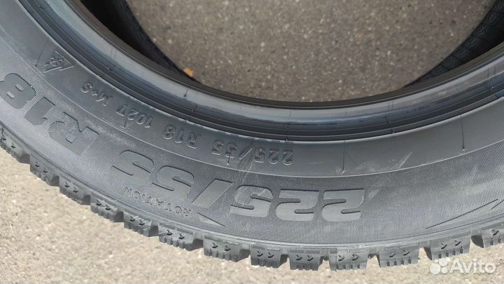 Pirelli Formula Ice 225/55 R18