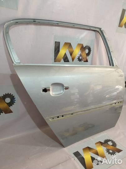 Опель Сигнум 2003-2008 Дверь задняя правая 0352