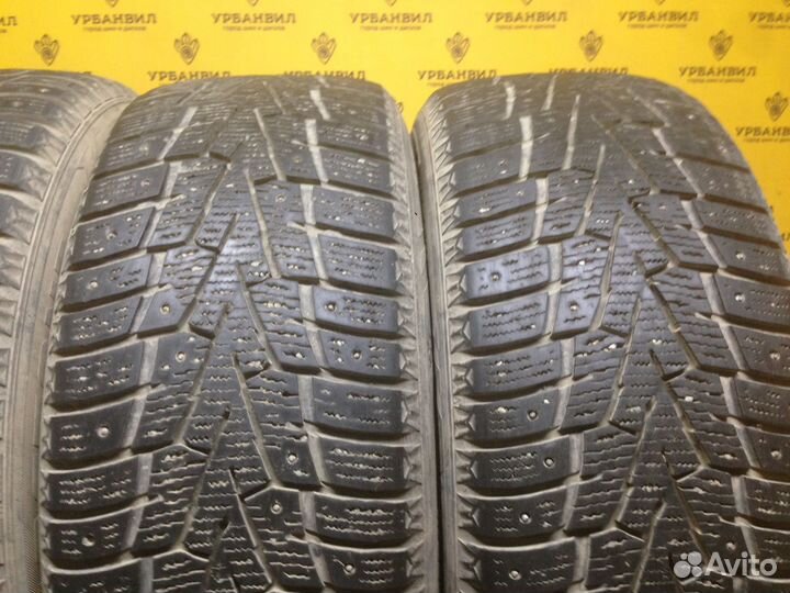 Roadstone Winguard WinSpike 235/55 R17
