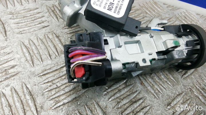 Замок зажигания Opel Astra J (2010-2017)