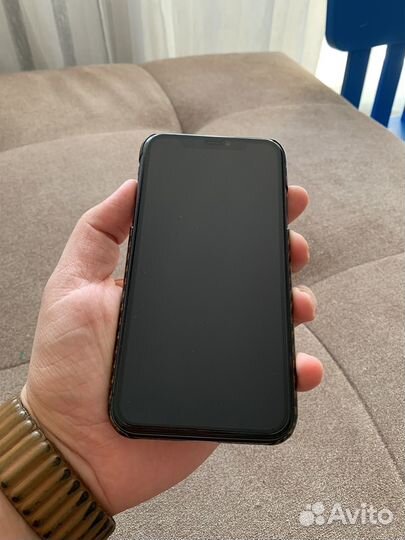 iPhone 11, 256 ГБ