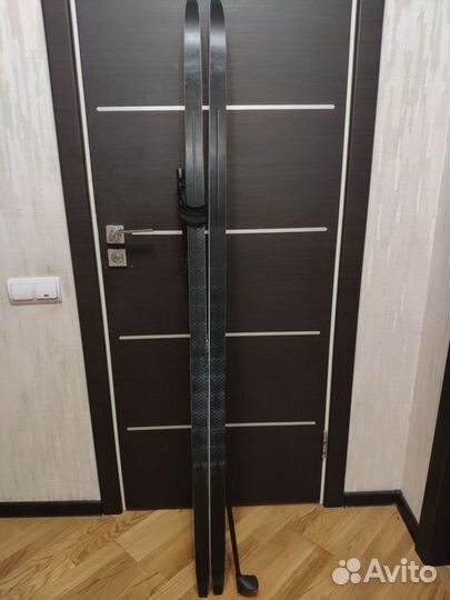 Лыжи inovik с палками и ботинками