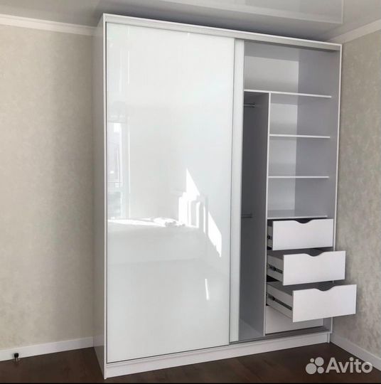 Встраиваемый шкаф