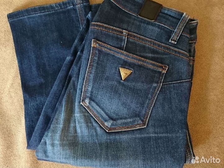 Джинсы guess и два джемпера