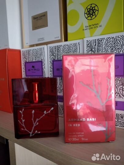 Calvin klein Euphoria и Armand Basi In Red