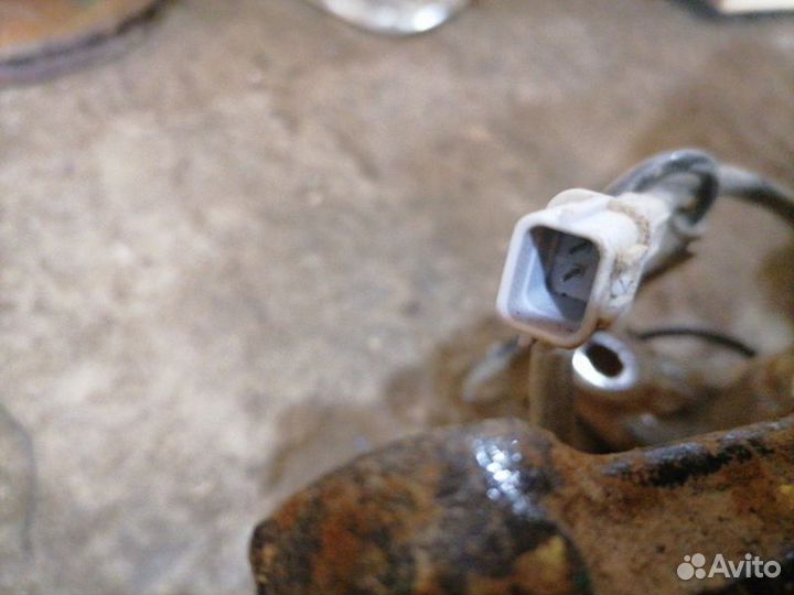 Кулак поворотный передний левый Kia Rio