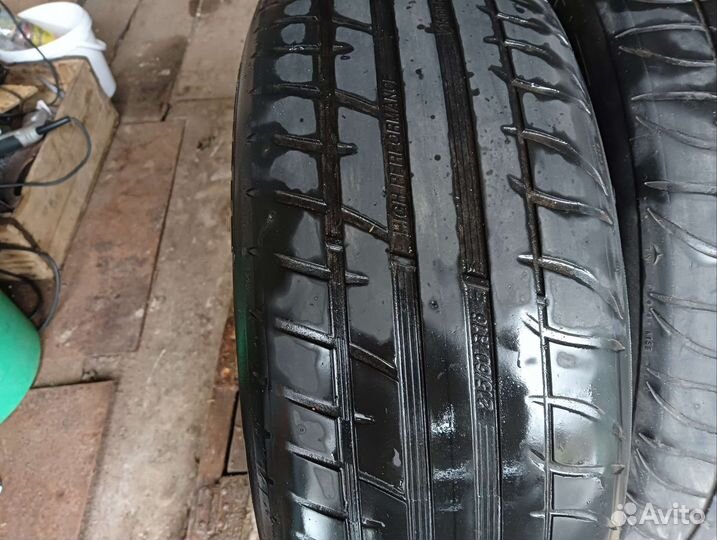 Tigar High Performance 215/60 R16 99V