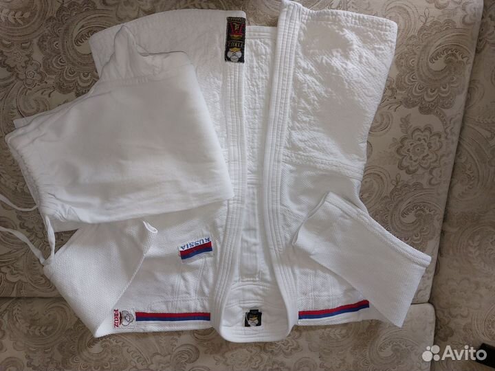 Кимоно для дзюдо