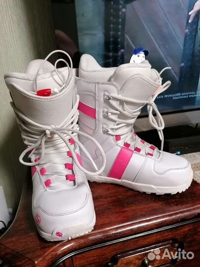 Сноубордические ботинки женские 39.5