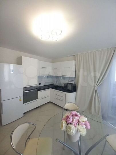 2-к. квартира, 48 м², 7/27 эт.