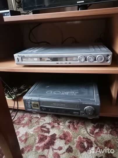 DVD плеер + видик