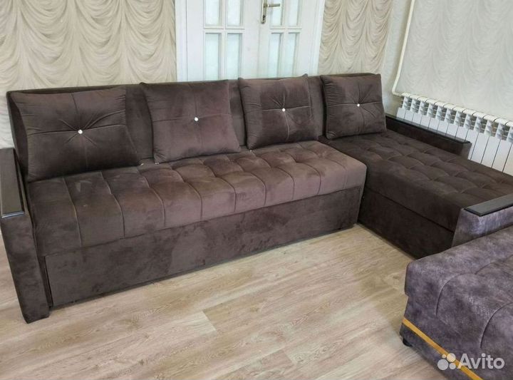 Угловые диваны в наличии не б/у
