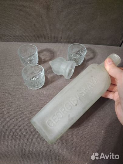 Штоф / графин и рюмки