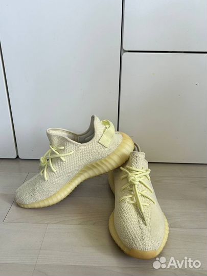 Кроссовки Adidas Yeezy Boost