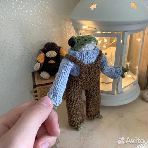 Вязанная Лягушка (спицами)