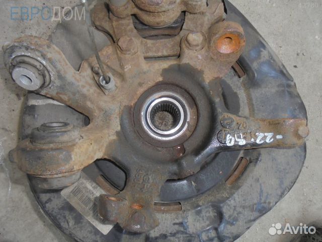 Цапфа / поворотный кулак задняя левая BMW E82 s1025480