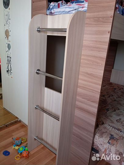 Двухъярусная кровать бу