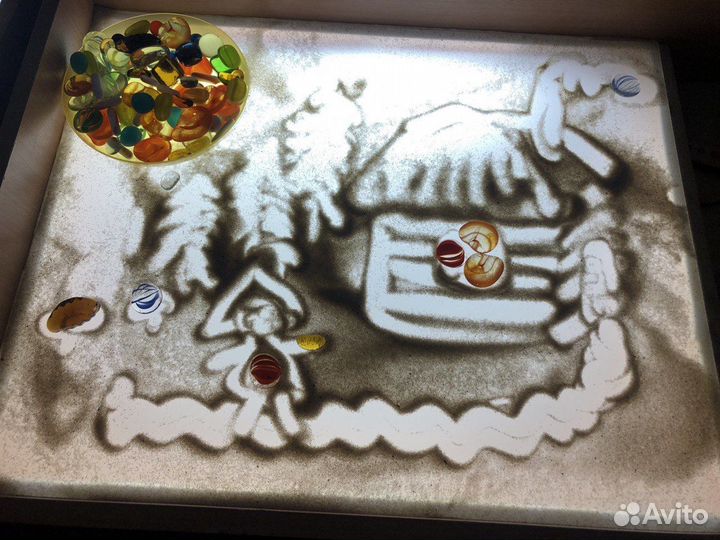 Арт-терапия: цветной песок световые столы живопись