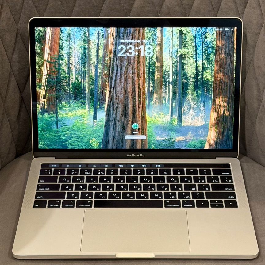 Купить 💻 ноутбук Apple MacBook Pro 13 (2019, четыре порта