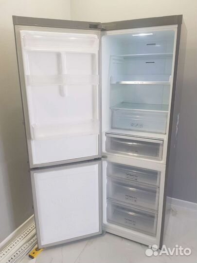 Холодильник samsung