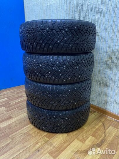 Nokian Tyres Hakkapeliitta 8 205/55 R16