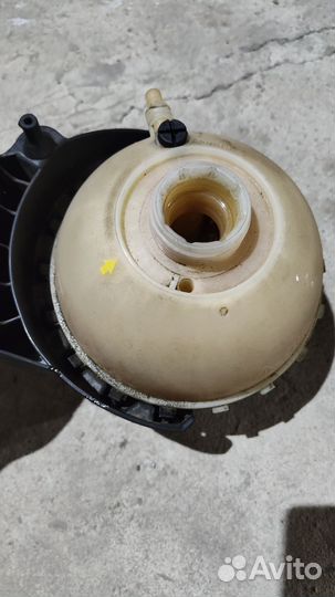 Расширительный бачок для BMW f20