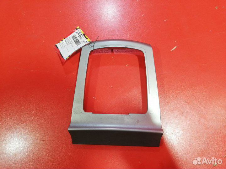 Накладка кулисы кпп Ford Focus CB4 qqdb 2008