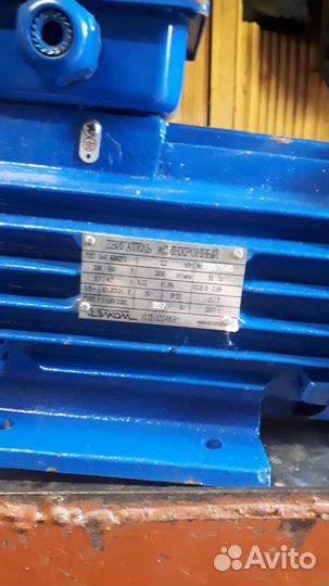 Продам асинхронный электродвигатель