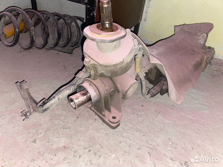 Запчасти Volkswagen Golf 5