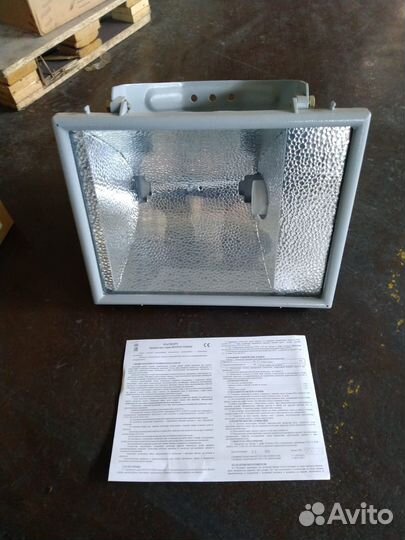 Прожектор galad