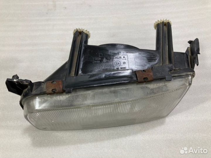 Фара правая Volkswagen Passat B3 1988-1993