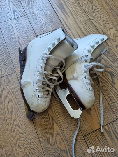 Коньки фигурные Wifa 29