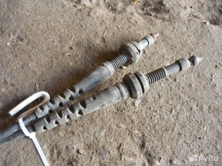 Трос газа Шкода октавия тур