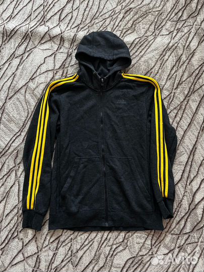 Adidas essentials кофта (L)