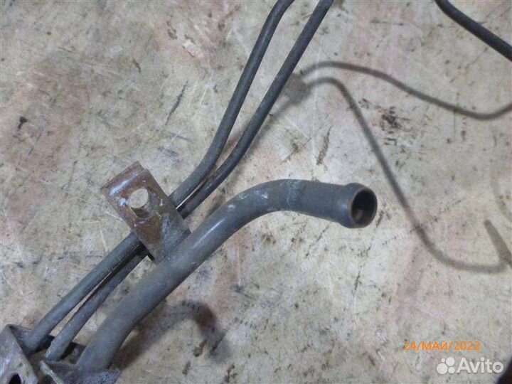 Трубка тормозная Mitsubishi Pajero V25W 6G74 1998