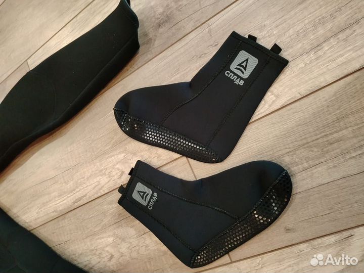 Гидрокостюм