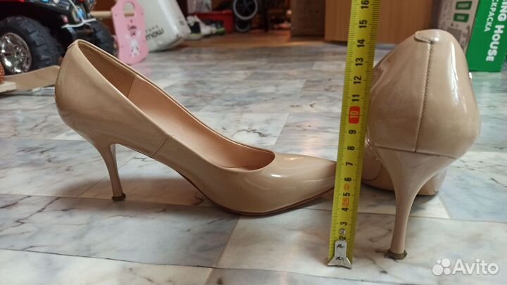 Туфли лодочки 39