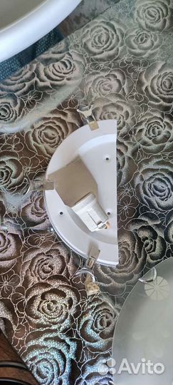 Светильник настенный