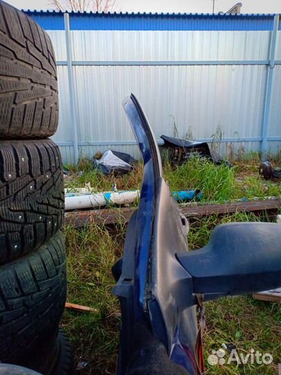 Дверь передняя левая Renault Megane II 2003-2009