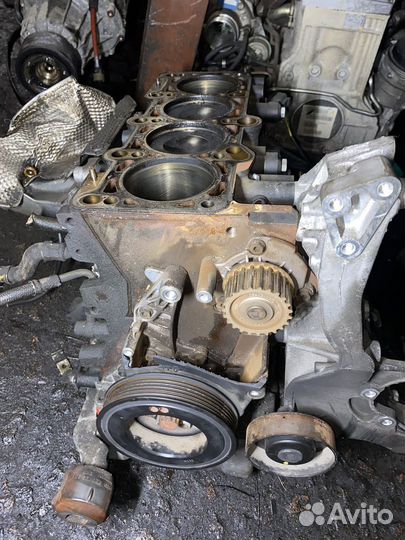 Блок цилиндров BWE Audi A4 B7 8ED BWE