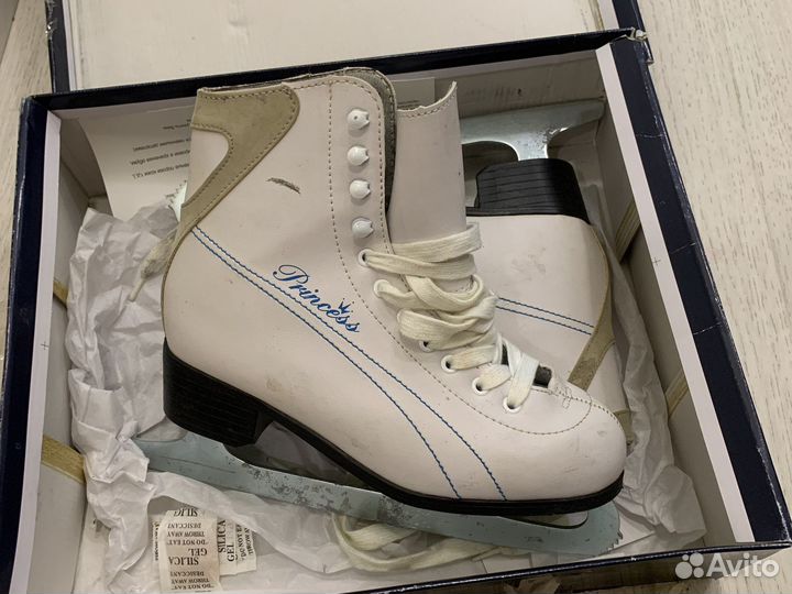 Коньки женские 38 размер