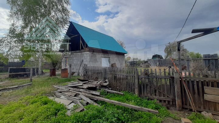 Дом 35 м² на участке 9 сот.