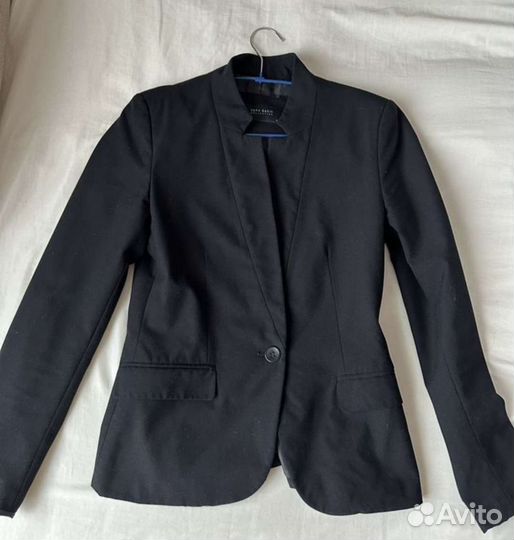 Кофта, пиджак, платье Zara, свитер Massimo dutti